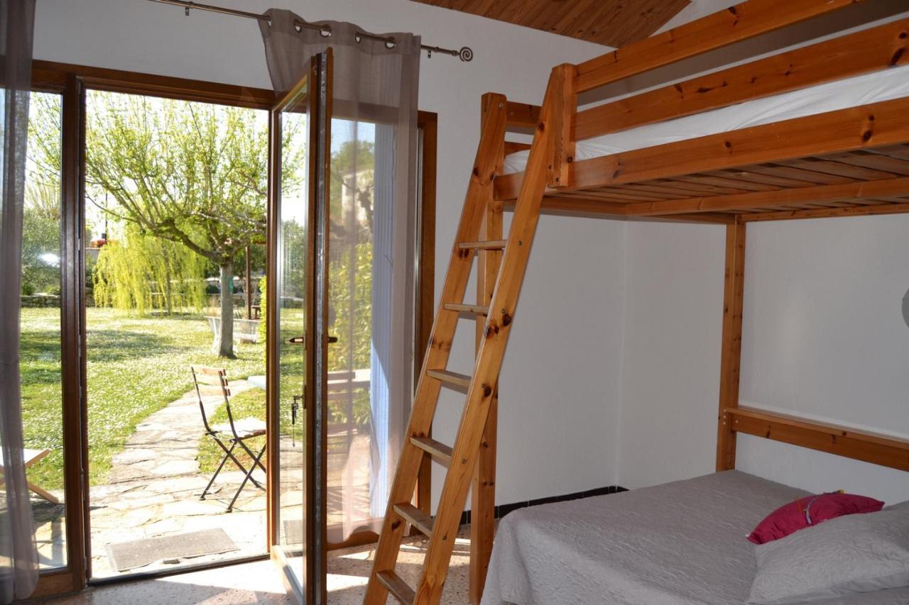 Village De Gites Les Olivettes Saint-Dezery Екстериор снимка